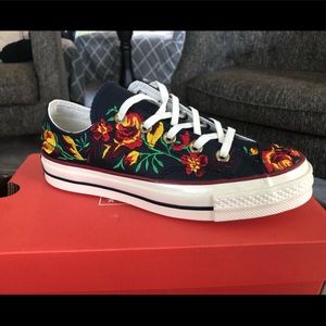 Navy blue new Converse All Star sneakers US size 6